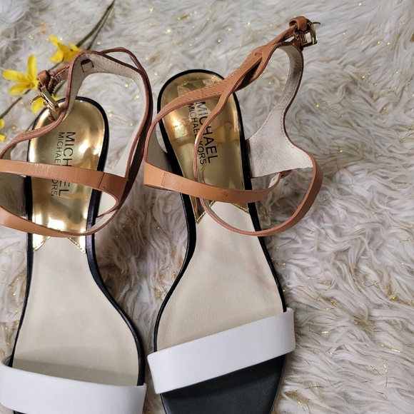 Michael Kors heels - Picture 5 of 7